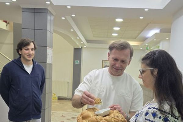 1st-day03B1B56513-26DA-C11A-1B37-0BF2CF13EDA3.jpg
